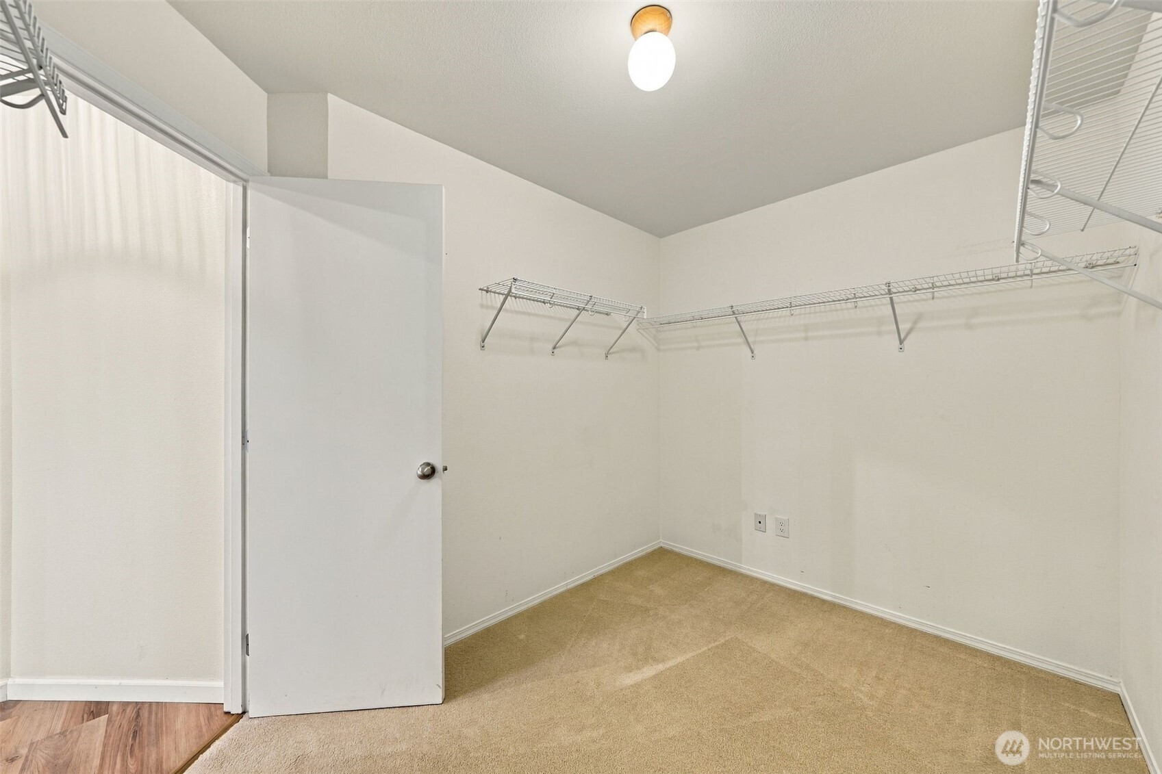 11727 60th Avenue Property Photo 24