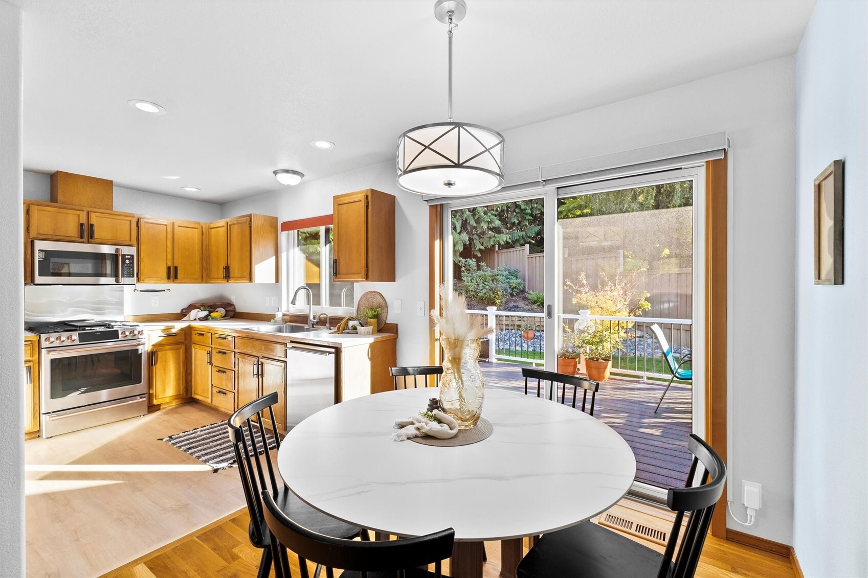 1483 Roma Road Property Photo 13