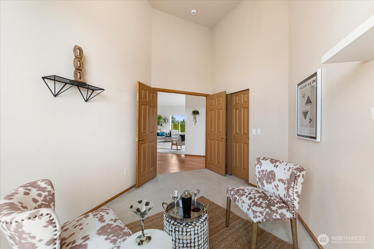10111 181st Avenue Property Photo 7