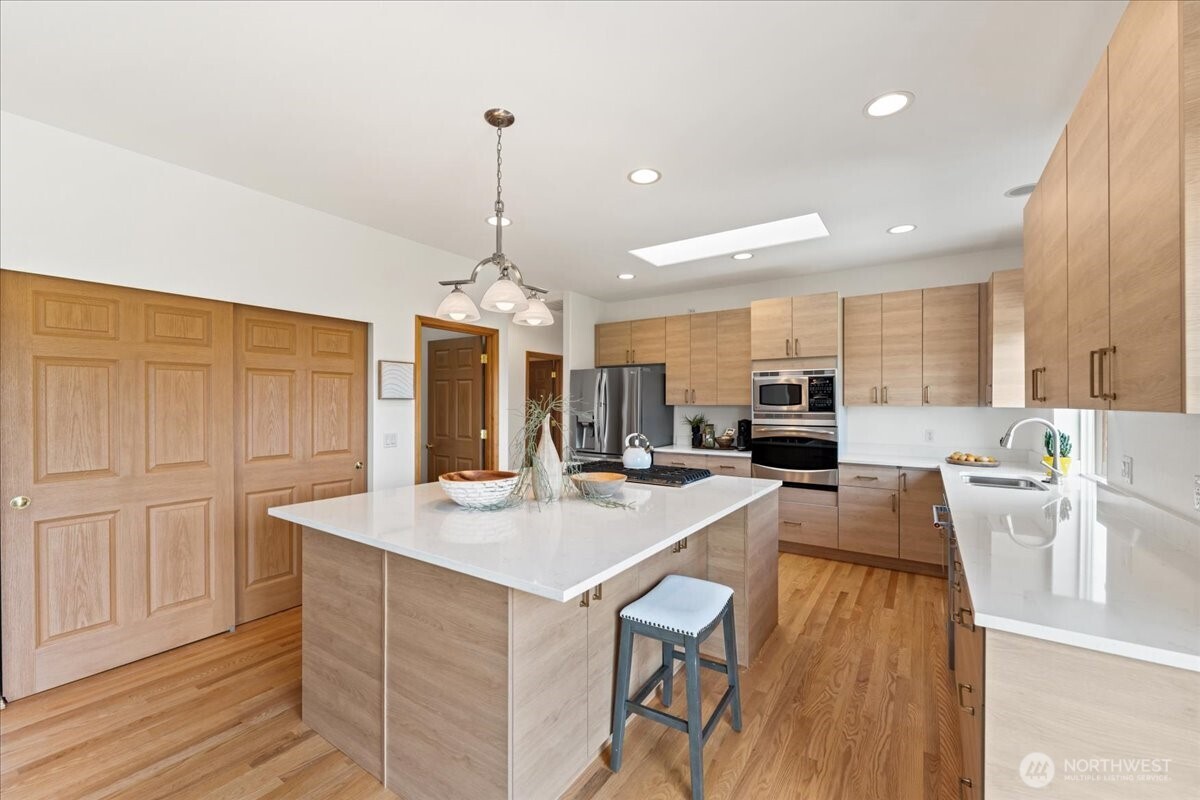 10111 181st Avenue Property Photo 11