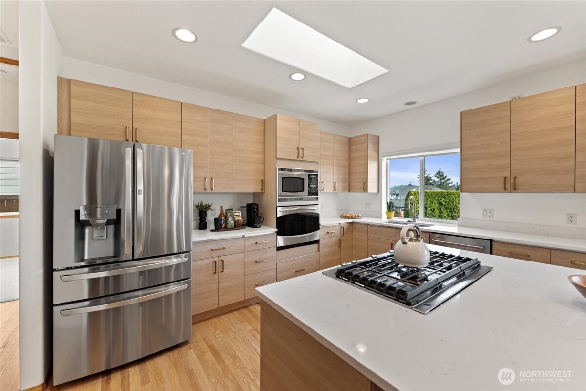 10111 181st Avenue Property Photo 13