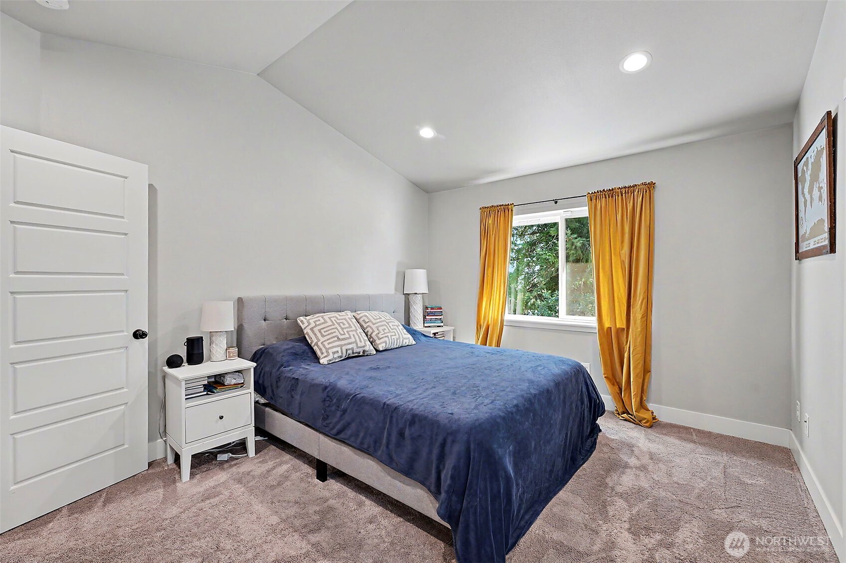 324 123rd Street Property Photo 16