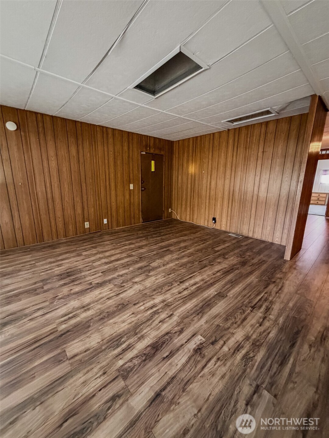 102 194th Street 9 Property Photo 2