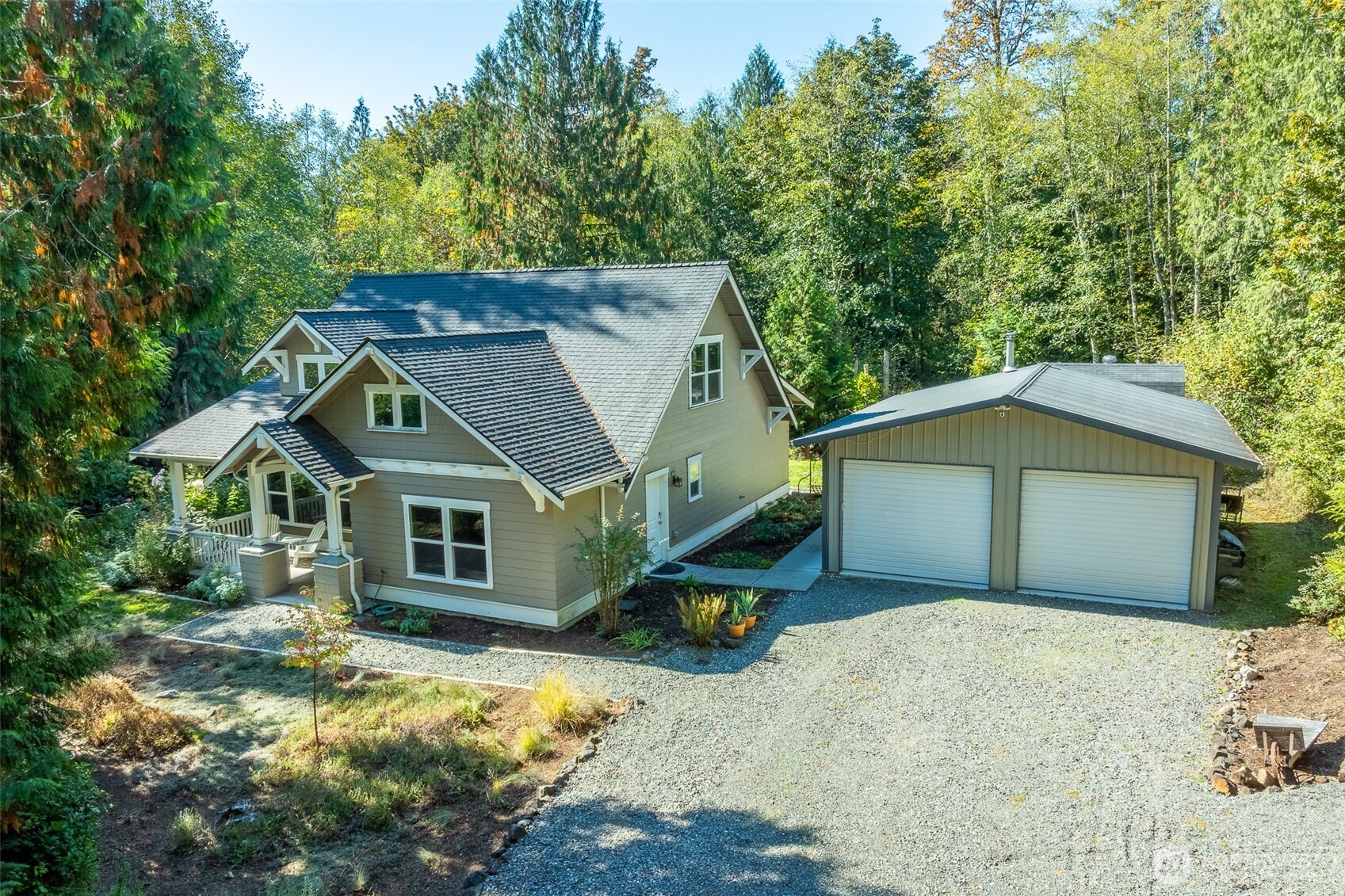 10621 Wilmer Lane Property Photo 1