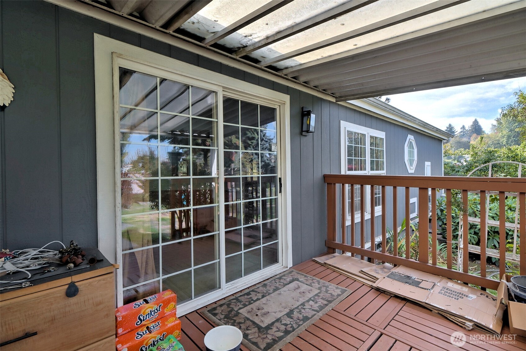 5218 S 144th Street Property Photo 6