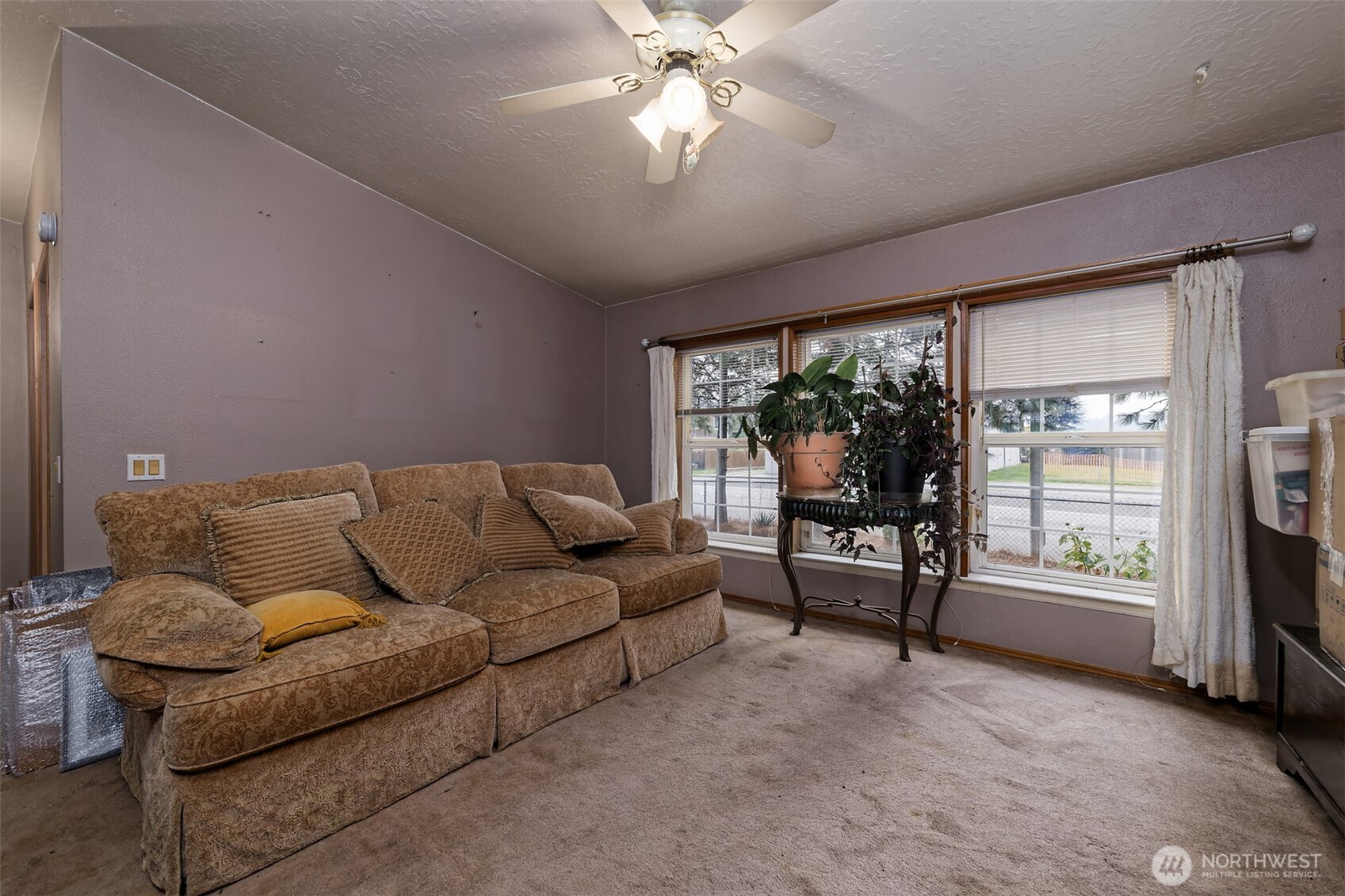 5218 S 144th Street Property Photo 10