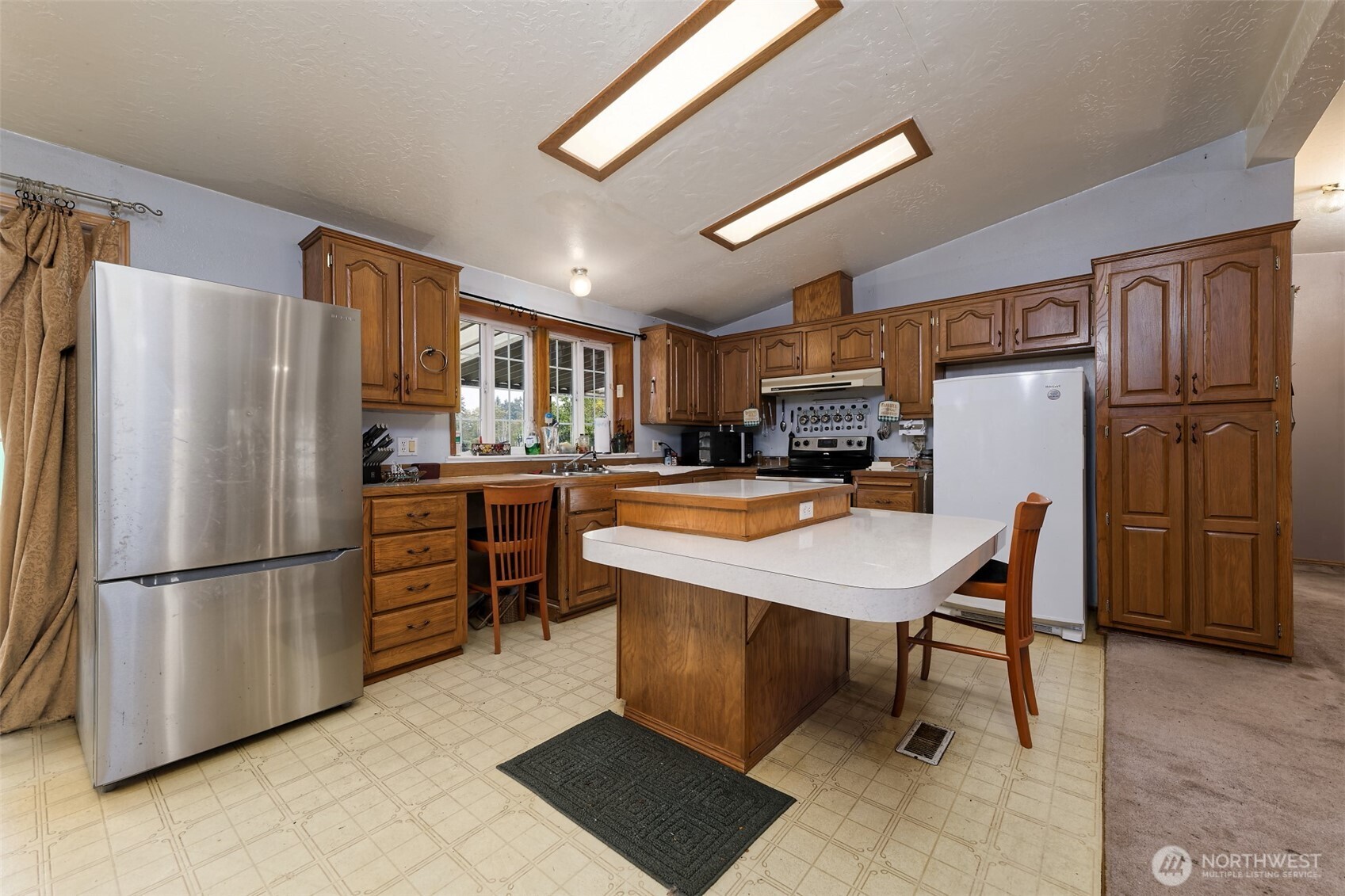 5218 S 144th Street Property Photo 11