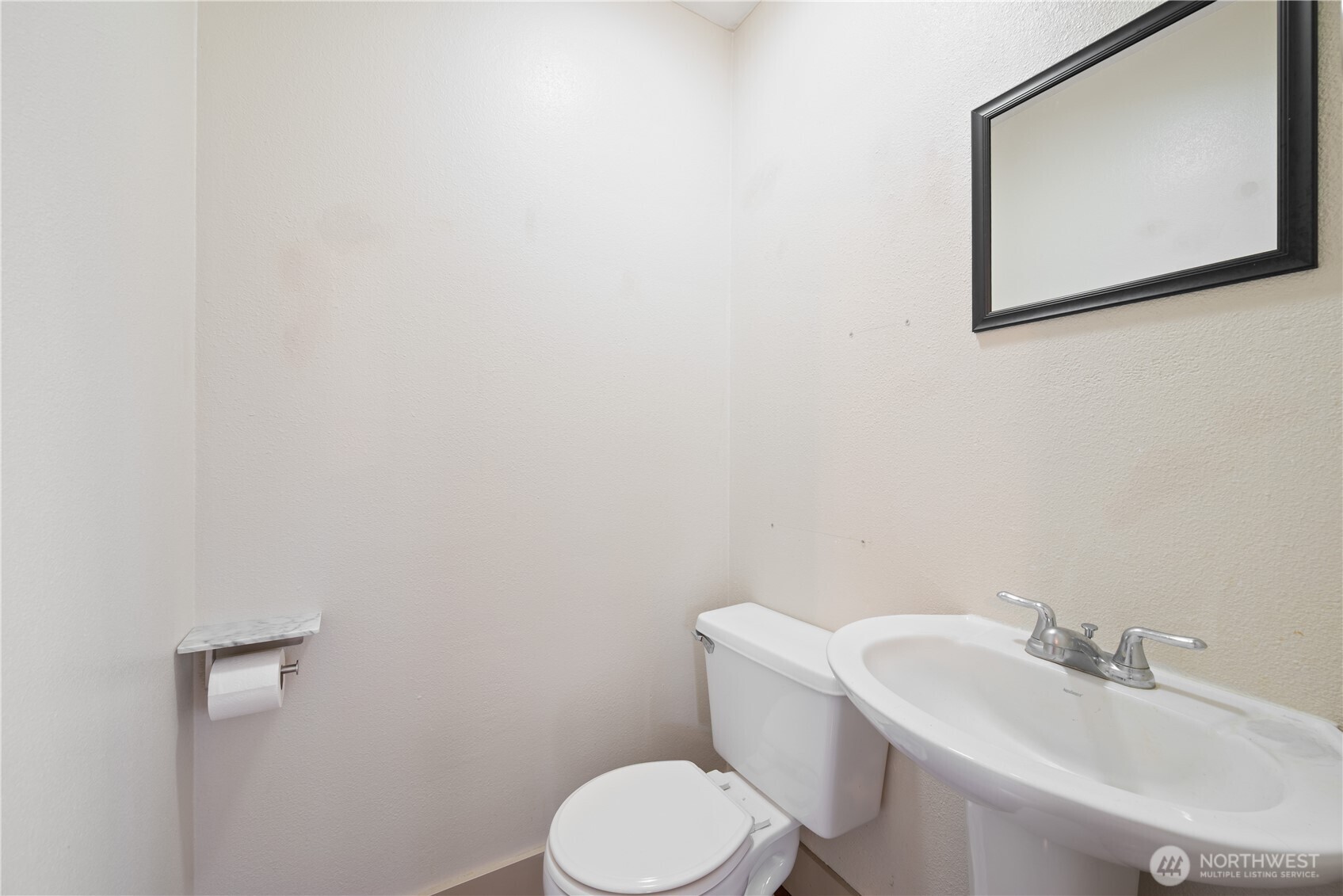 180 Beacon Hill Drive Property Photo 14