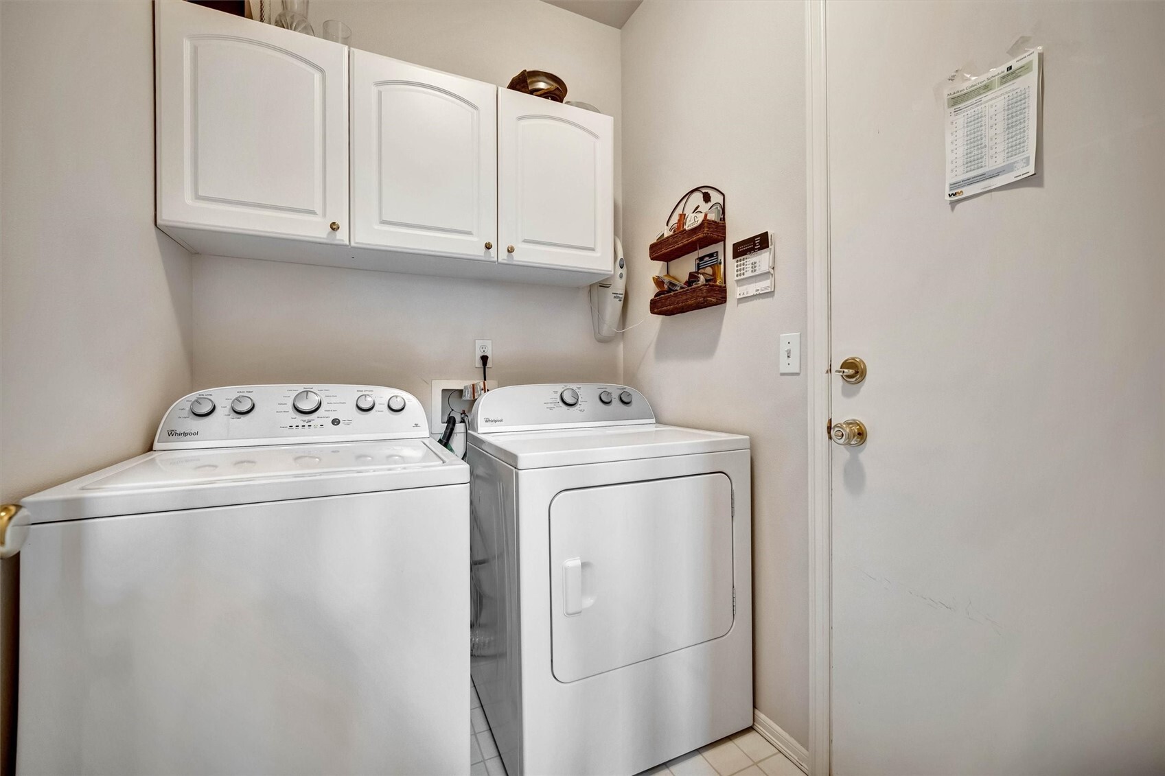 4824 Bridgeport Place Property Photo 23