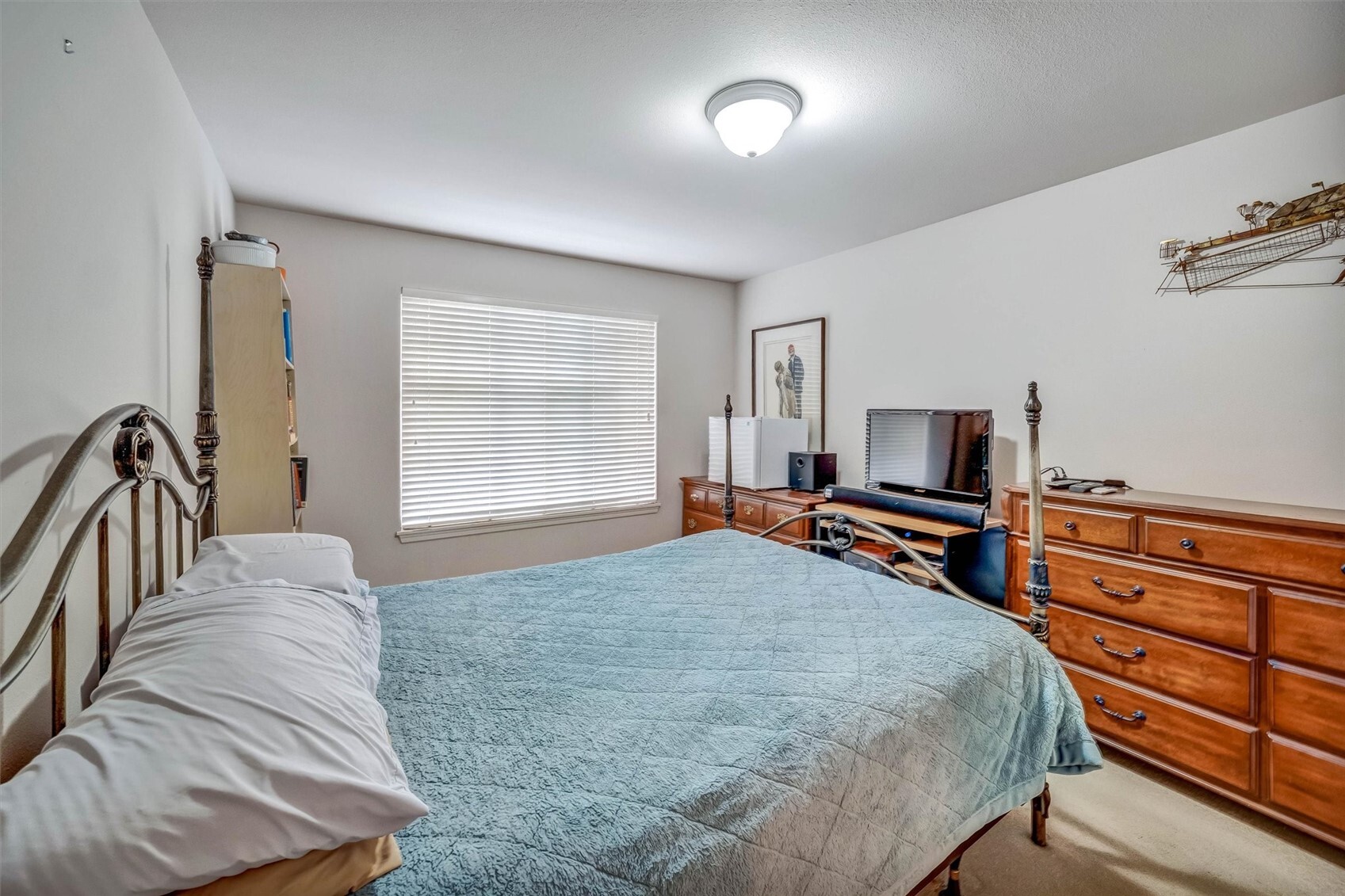 4824 Bridgeport Place Property Photo 29