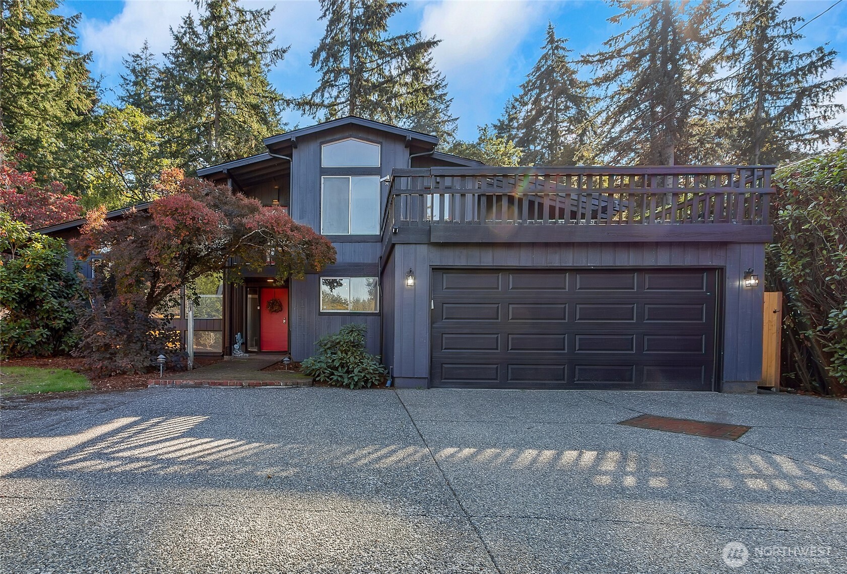 10904 Evergreen Terrace Lane Property Photo 1