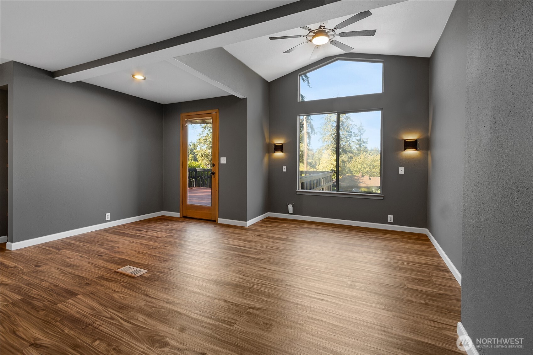 10904 Evergreen Terrace Lane Property Photo 21