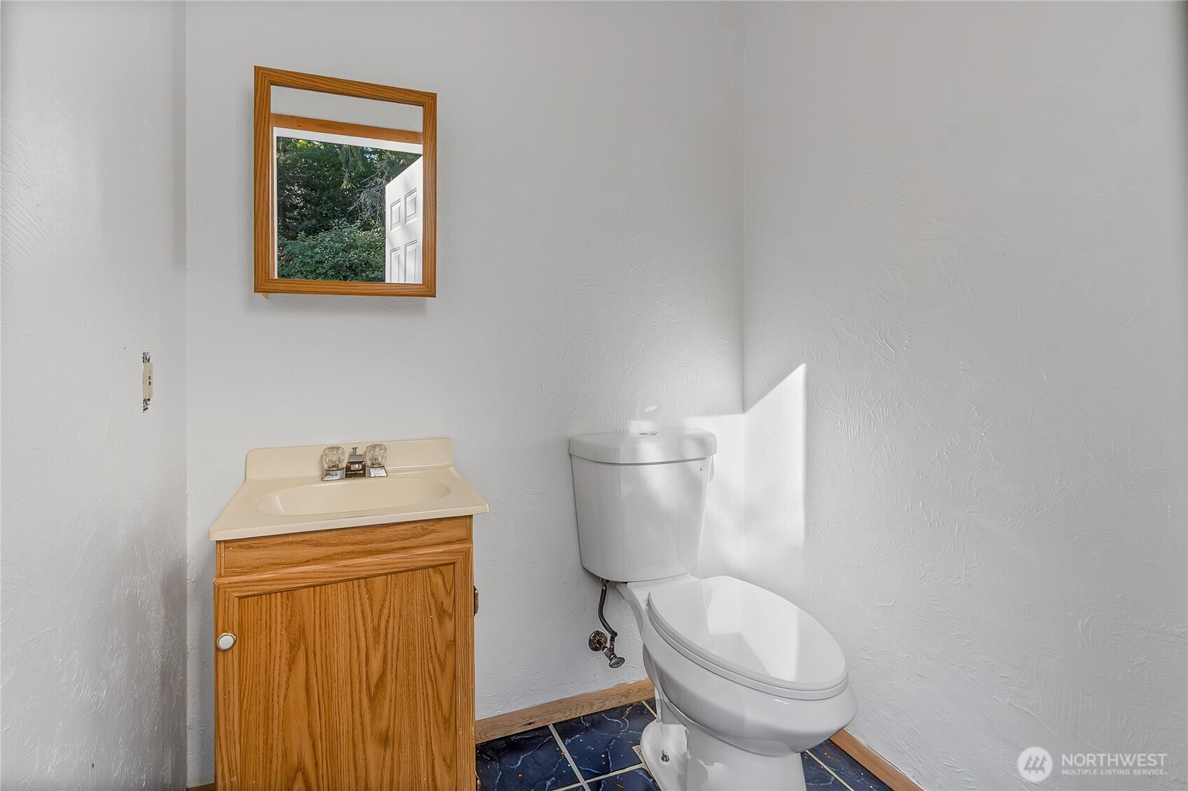 10904 Evergreen Terrace Lane Property Photo 29