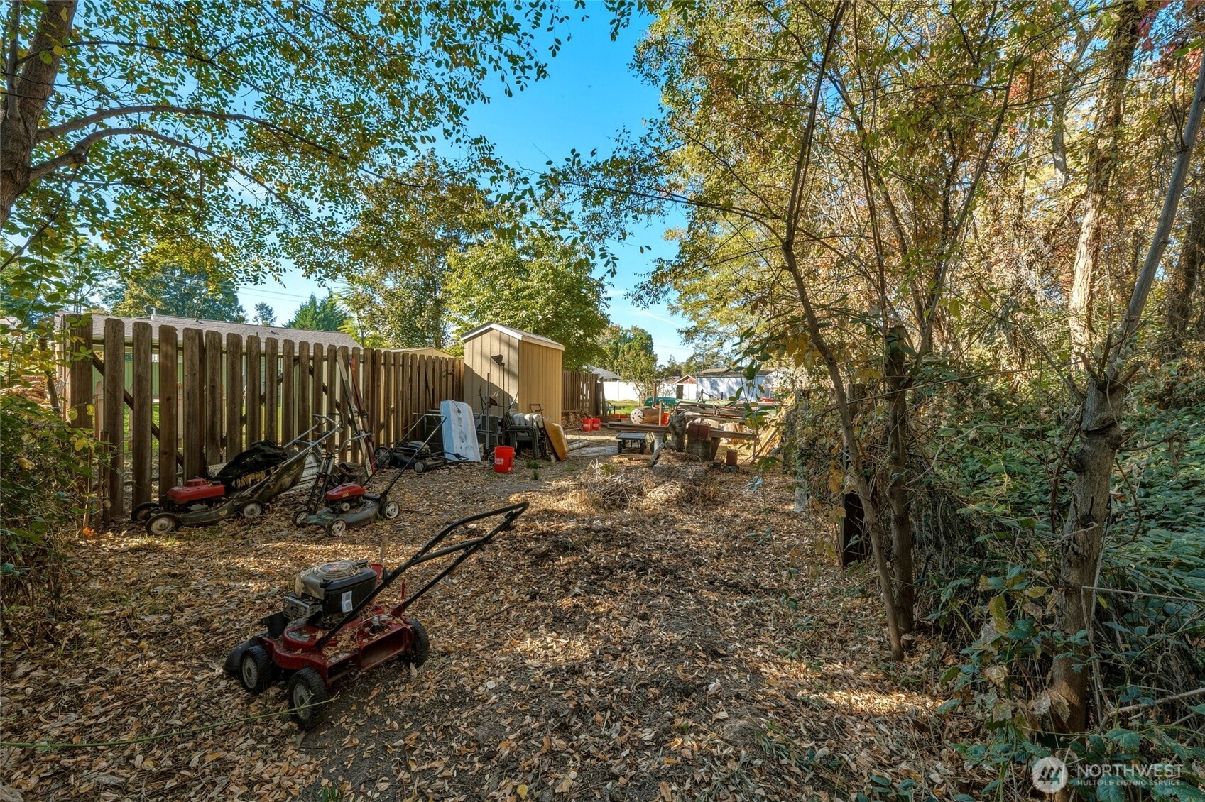 1239 Melrose Property Photo 24