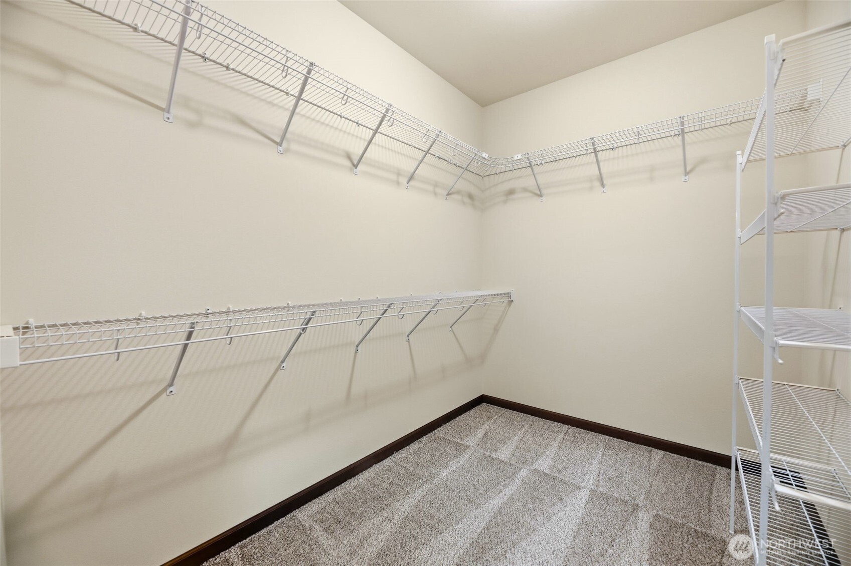 202 Twin Brooks Drive Property Photo 14