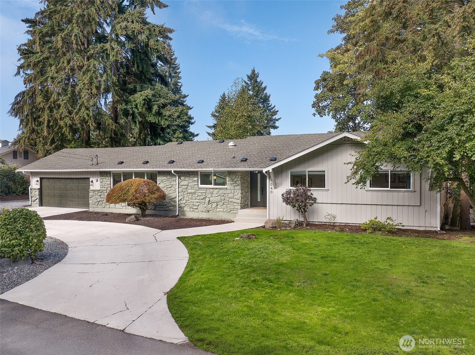 1040 S 295th Place Property Photo 1