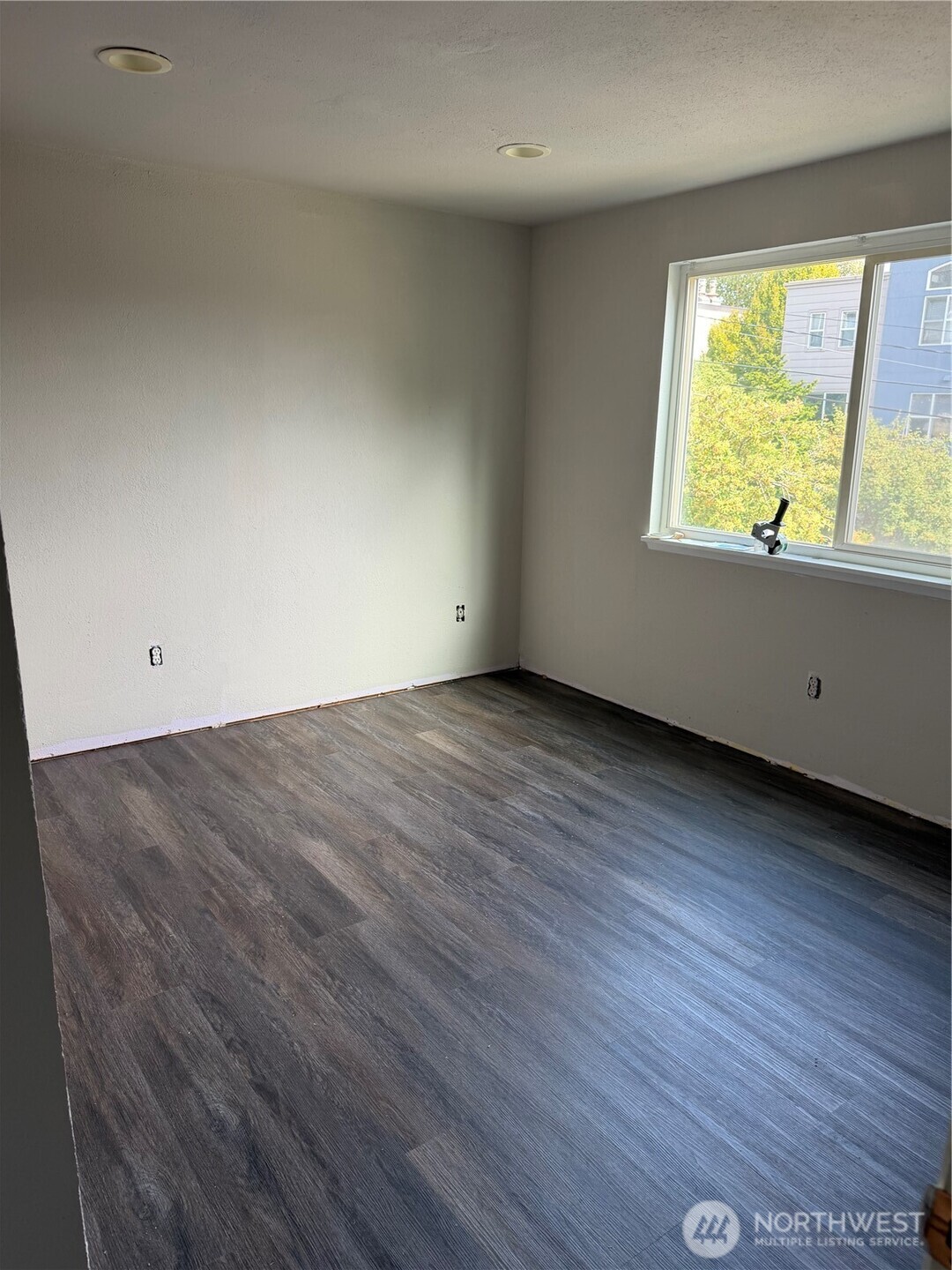 901 5th Avenue 101 Property Photo 19