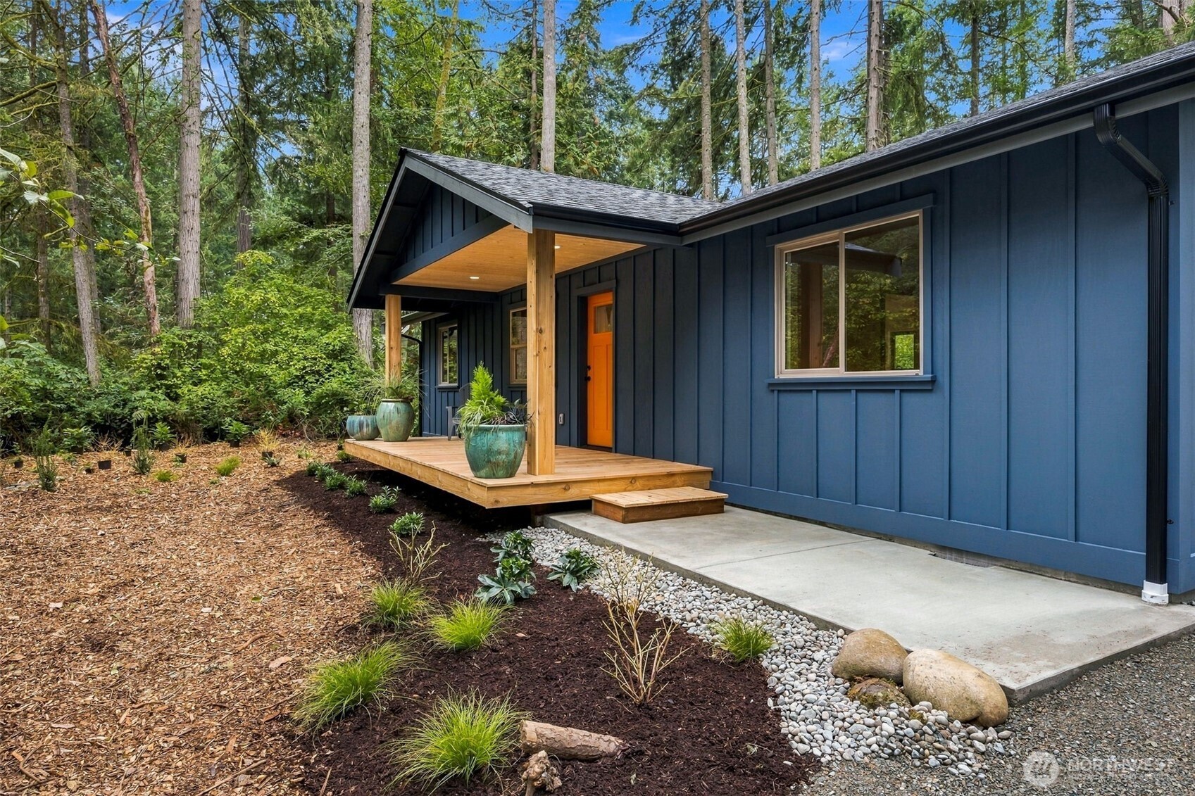 11011 Cascade Place Property Photo 3