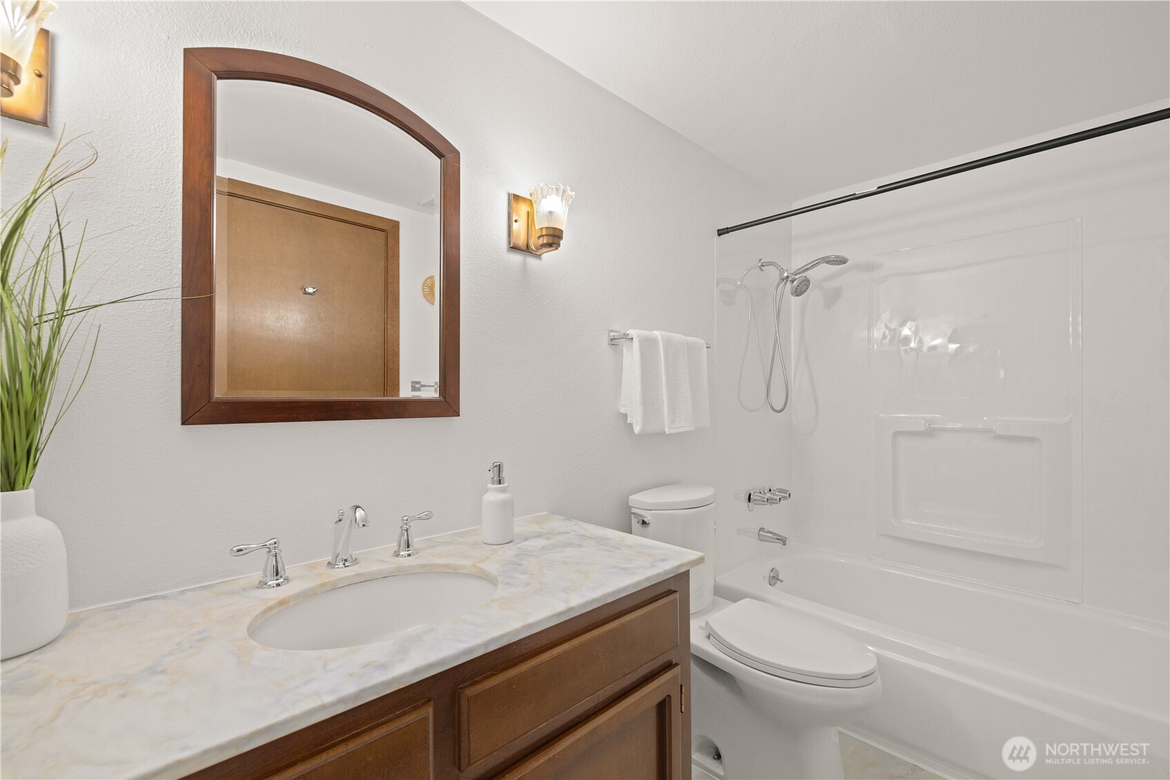 1605 Ne 143rd Street Property Photo 22