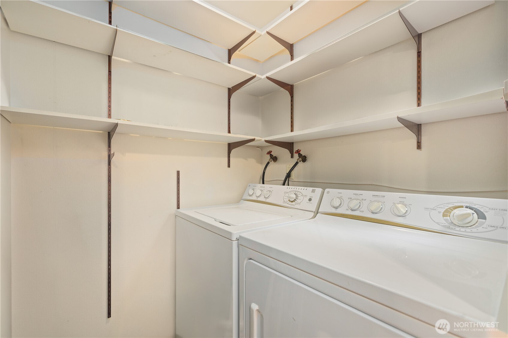 1605 Ne 143rd Street Property Photo 25