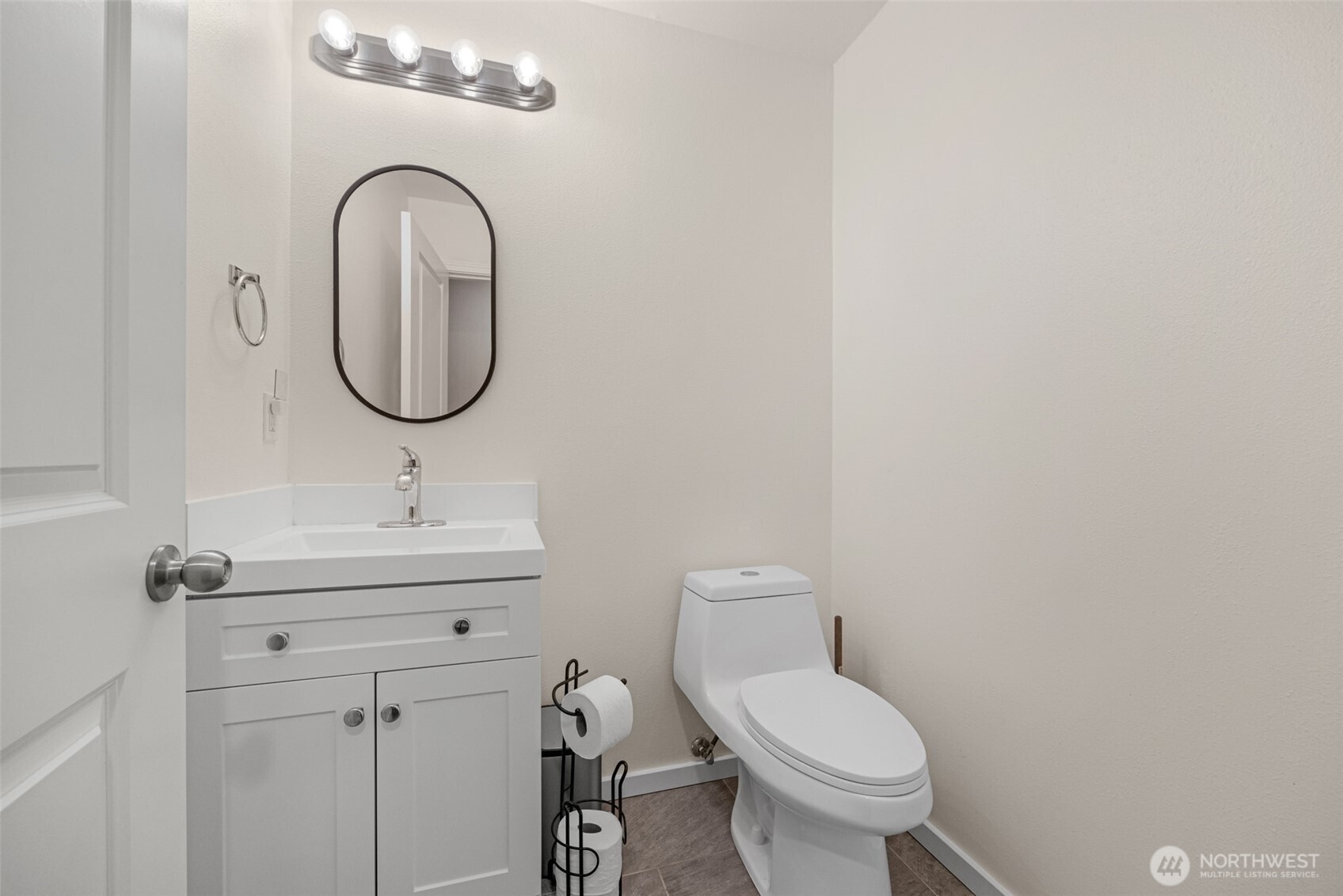16225 24th Street Property Photo 13