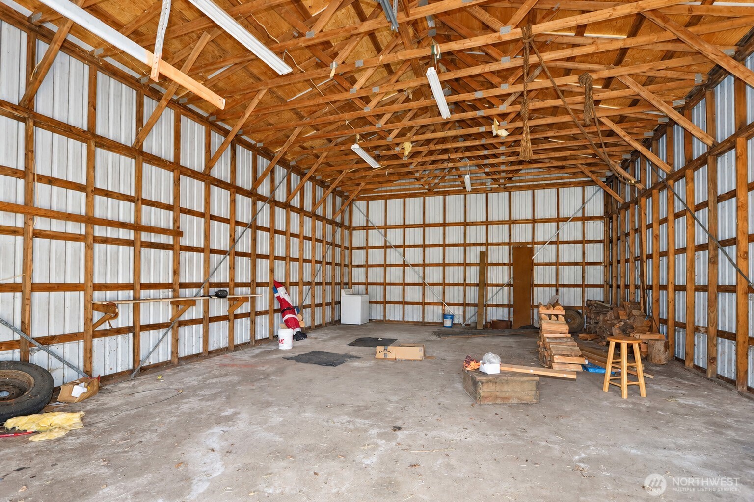 1131 W Schley Street Property Photo 11