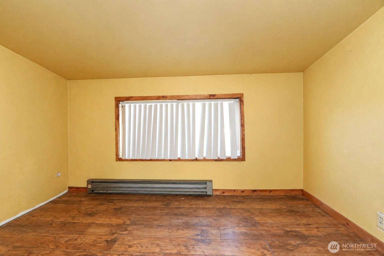 1131 W Schley Street Property Photo 21