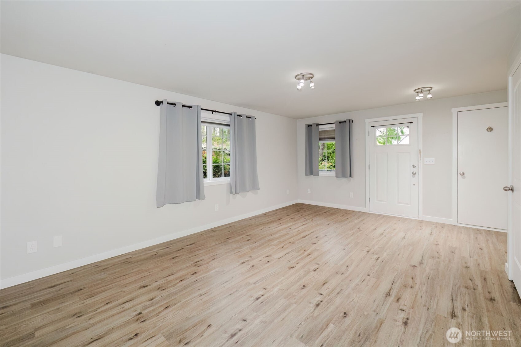 310 E Road Of Tralee Property Photo 6