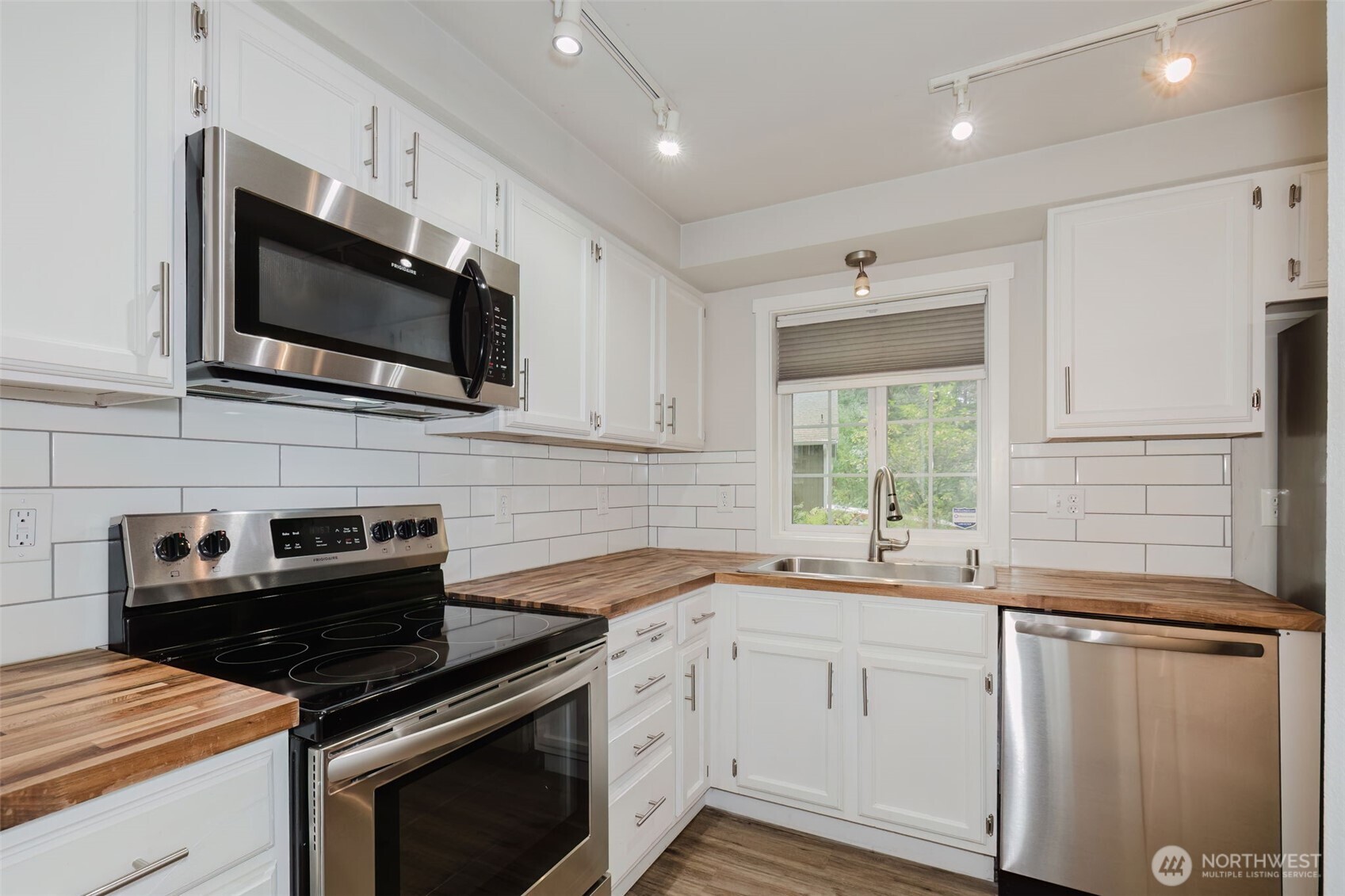 310 E Road Of Tralee Property Photo 10