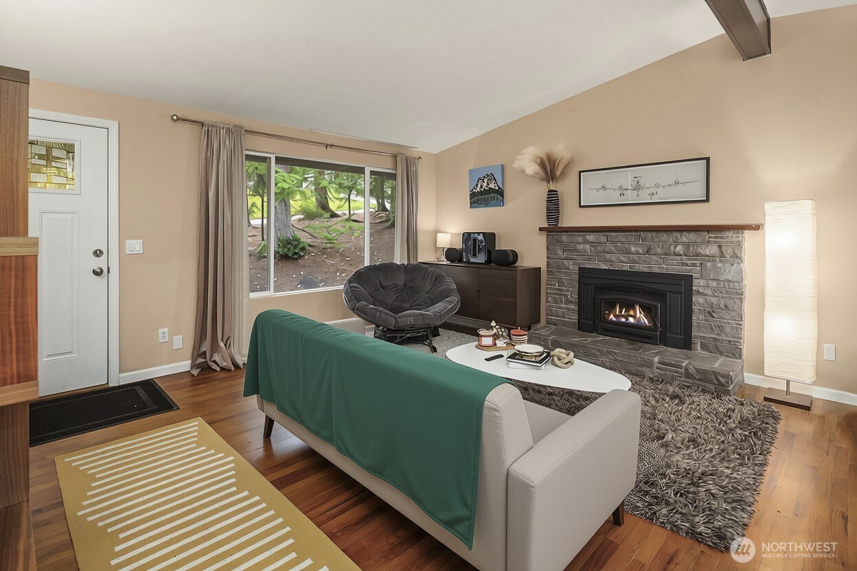 14622 57th Place Property Photo 4