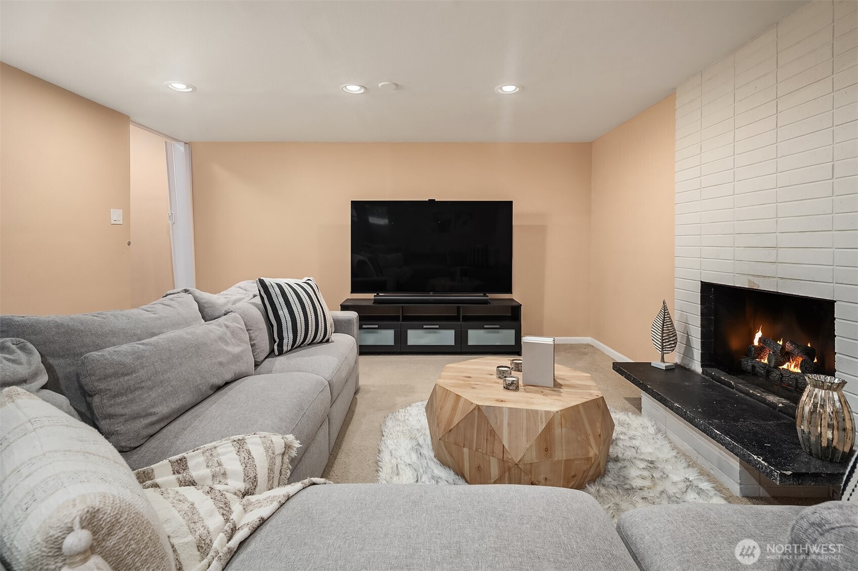 14622 57th Place Property Photo 19