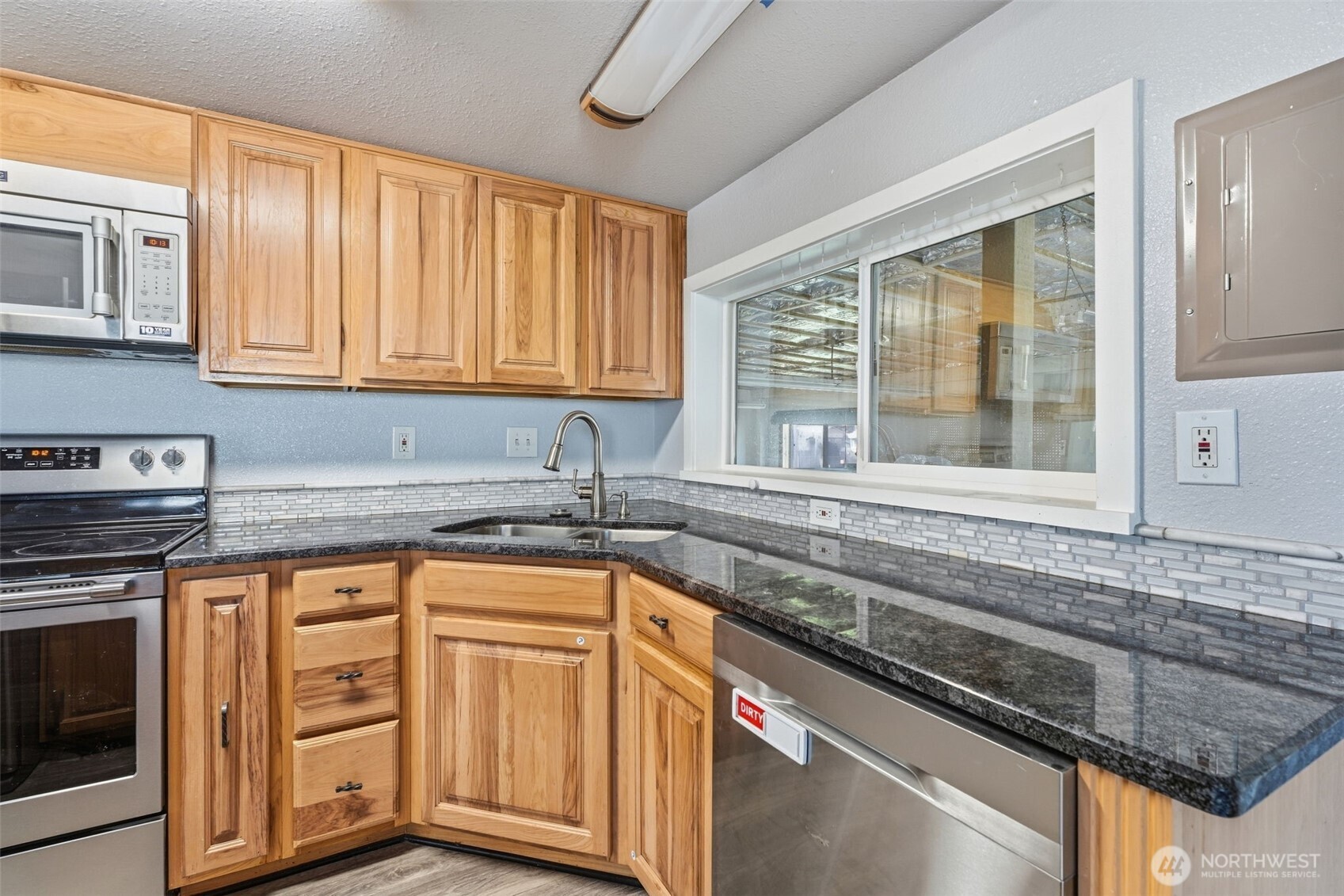801 Willard Avenue Property Photo 15