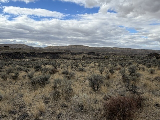 2895 Shaniko Place Property Photo 1