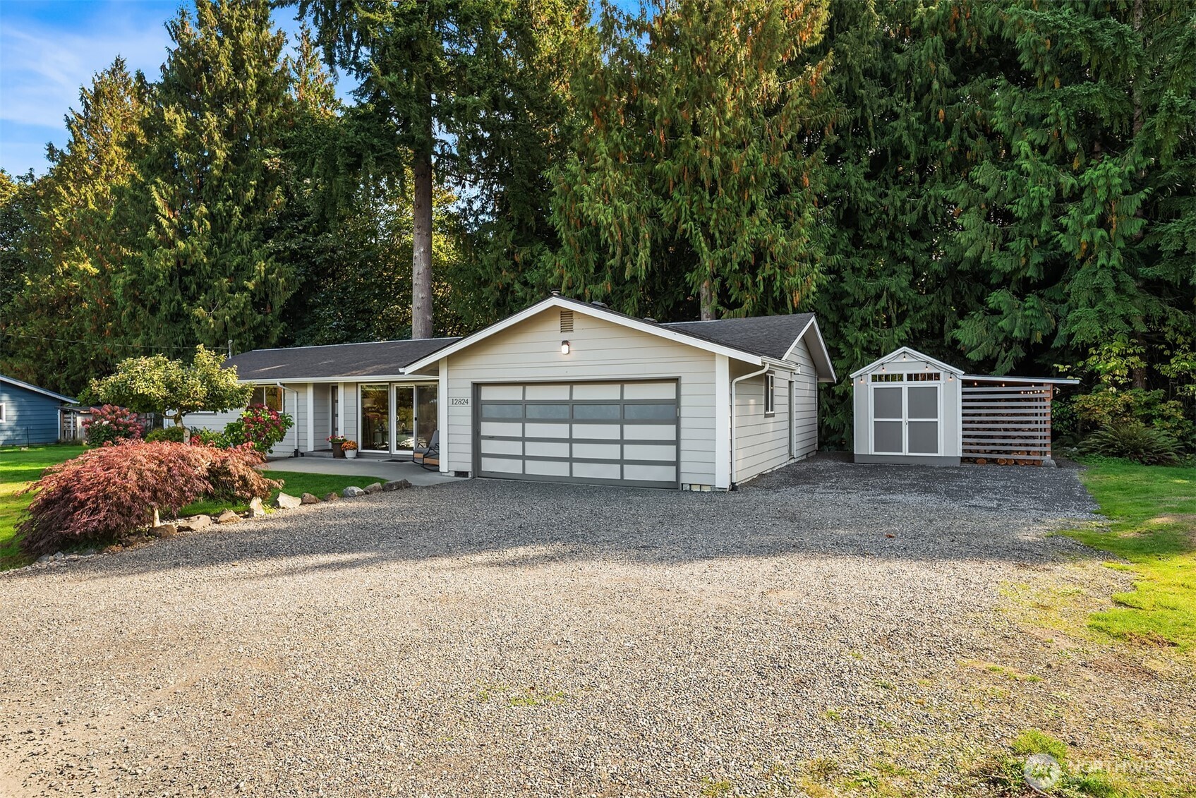 12824 141st Place Property Photo 2