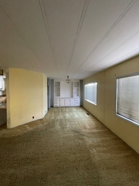 3832 164th Street 16 Property Photo 4