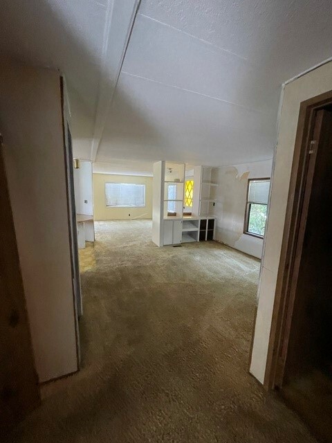 3832 164th Street 16 Property Photo 5