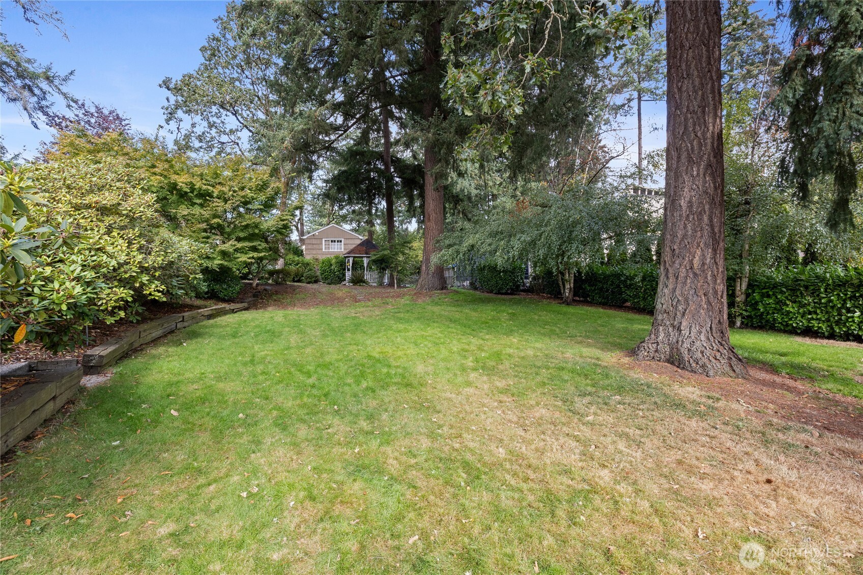 12101 Nyanza Road Property Photo 34