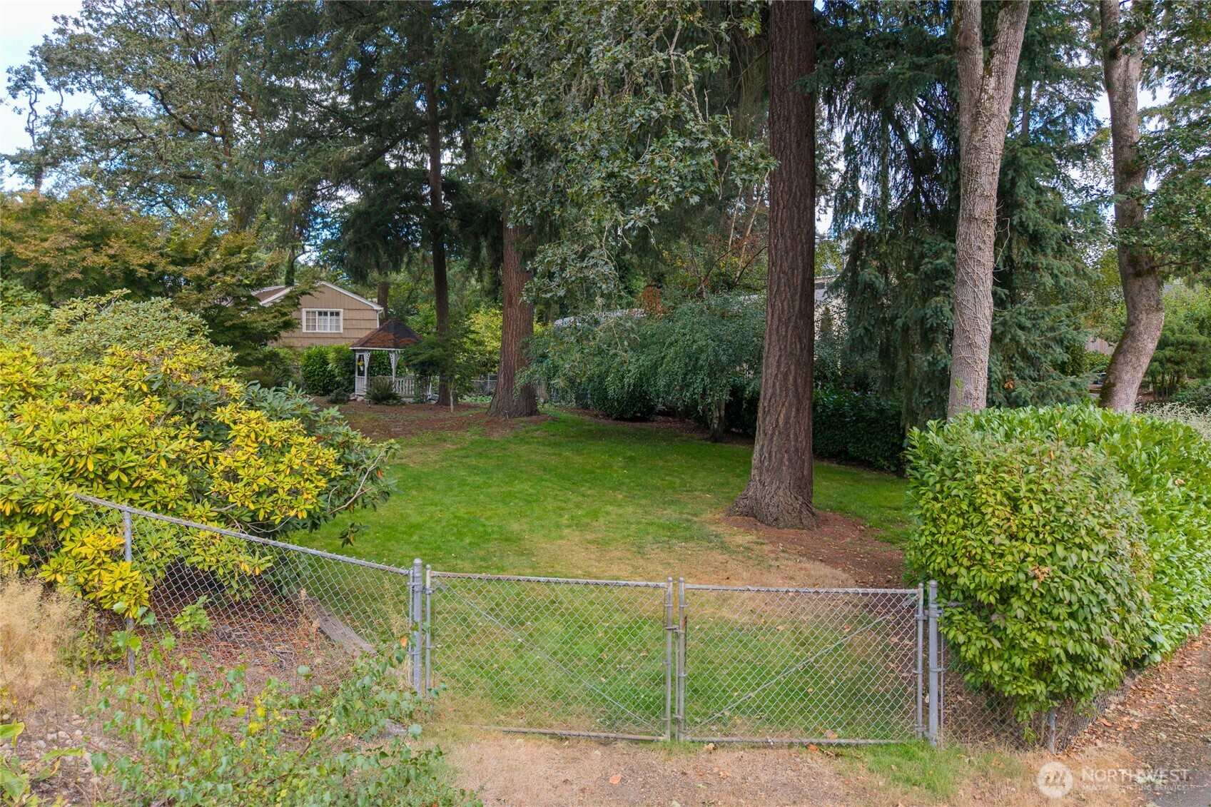 12101 Nyanza Road Property Photo 35