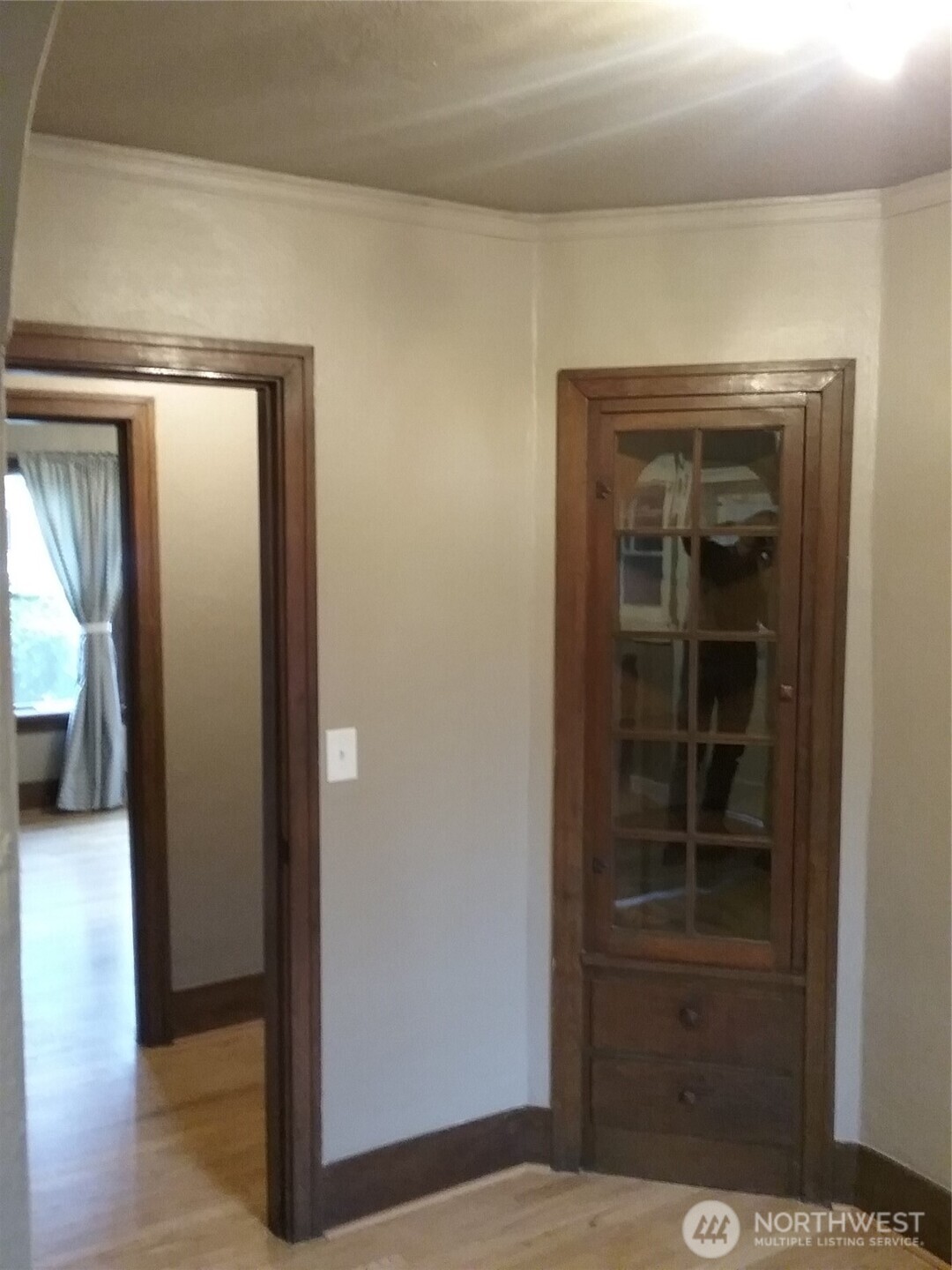 500 Hillkress Street Property Photo 11