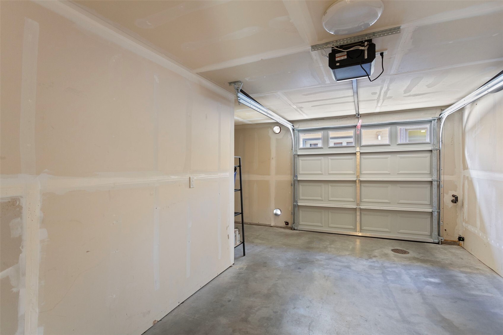 3461 Meridian Avenue Property Photo 20