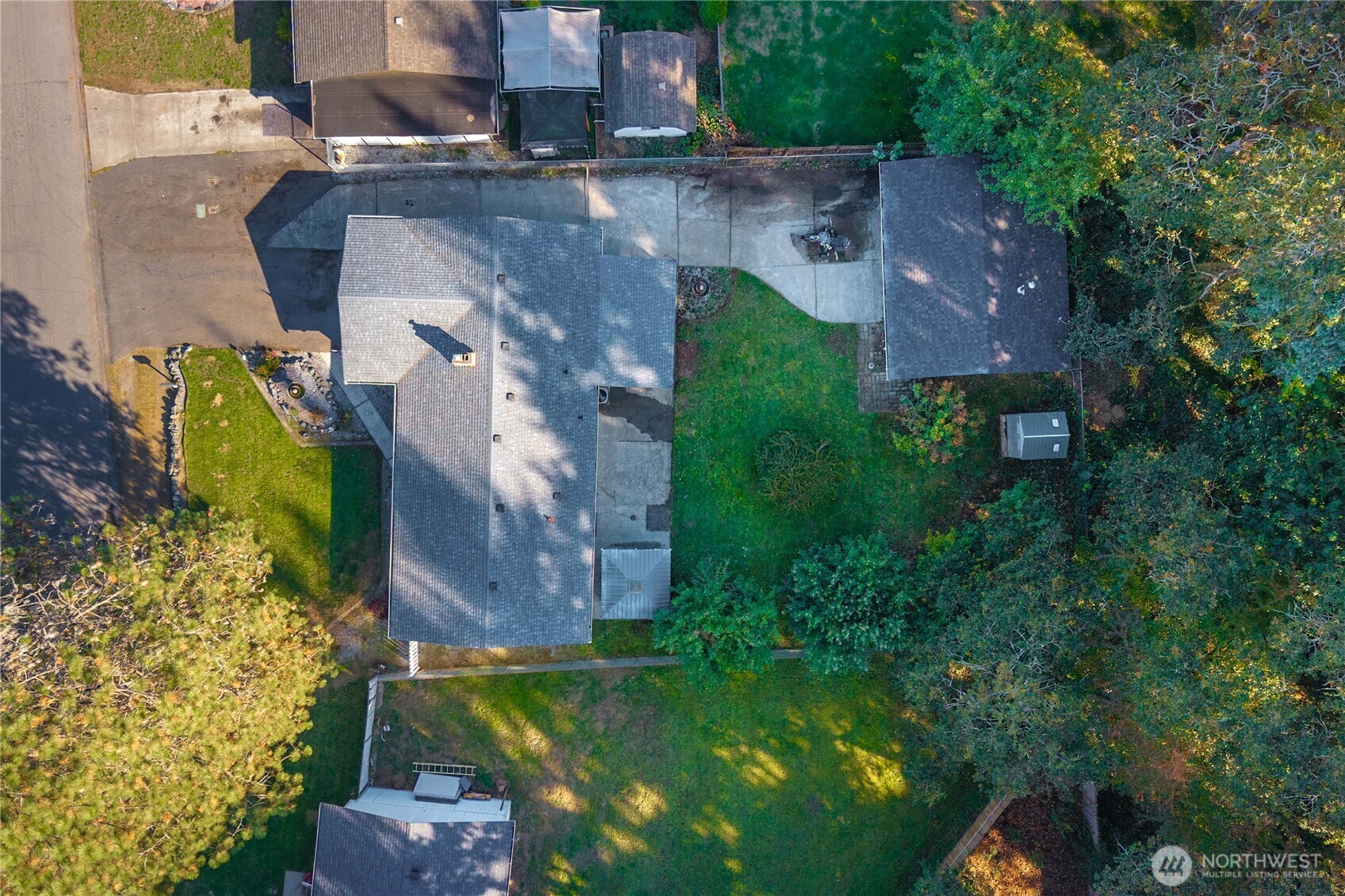 1008 151st Street Property Photo 3