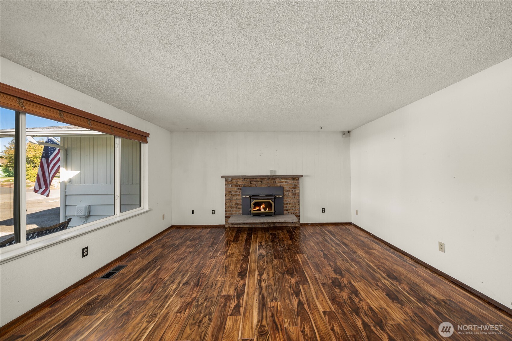1008 151st Street Property Photo 8