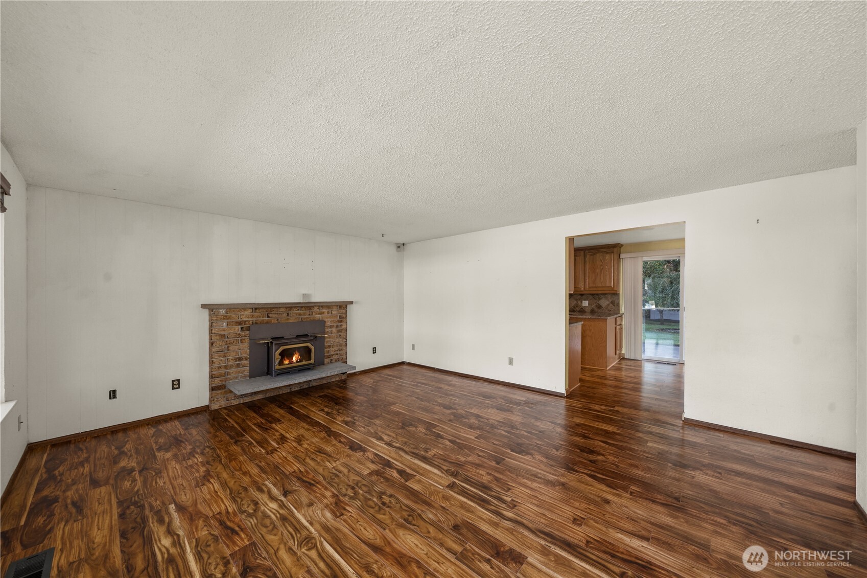 1008 151st Street Property Photo 10
