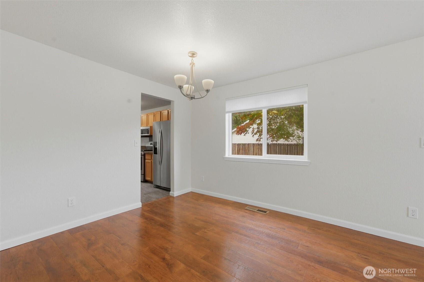 1309 Scarlet Oak Drive Property Photo 6