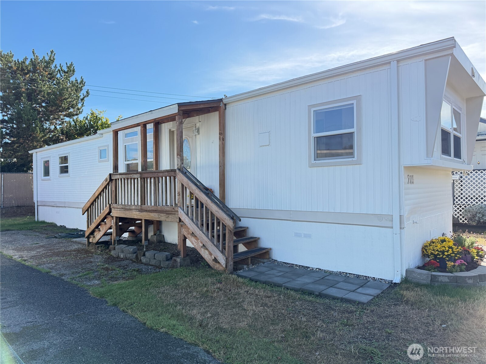1313 Harrison Avenue 214 Property Photo 2