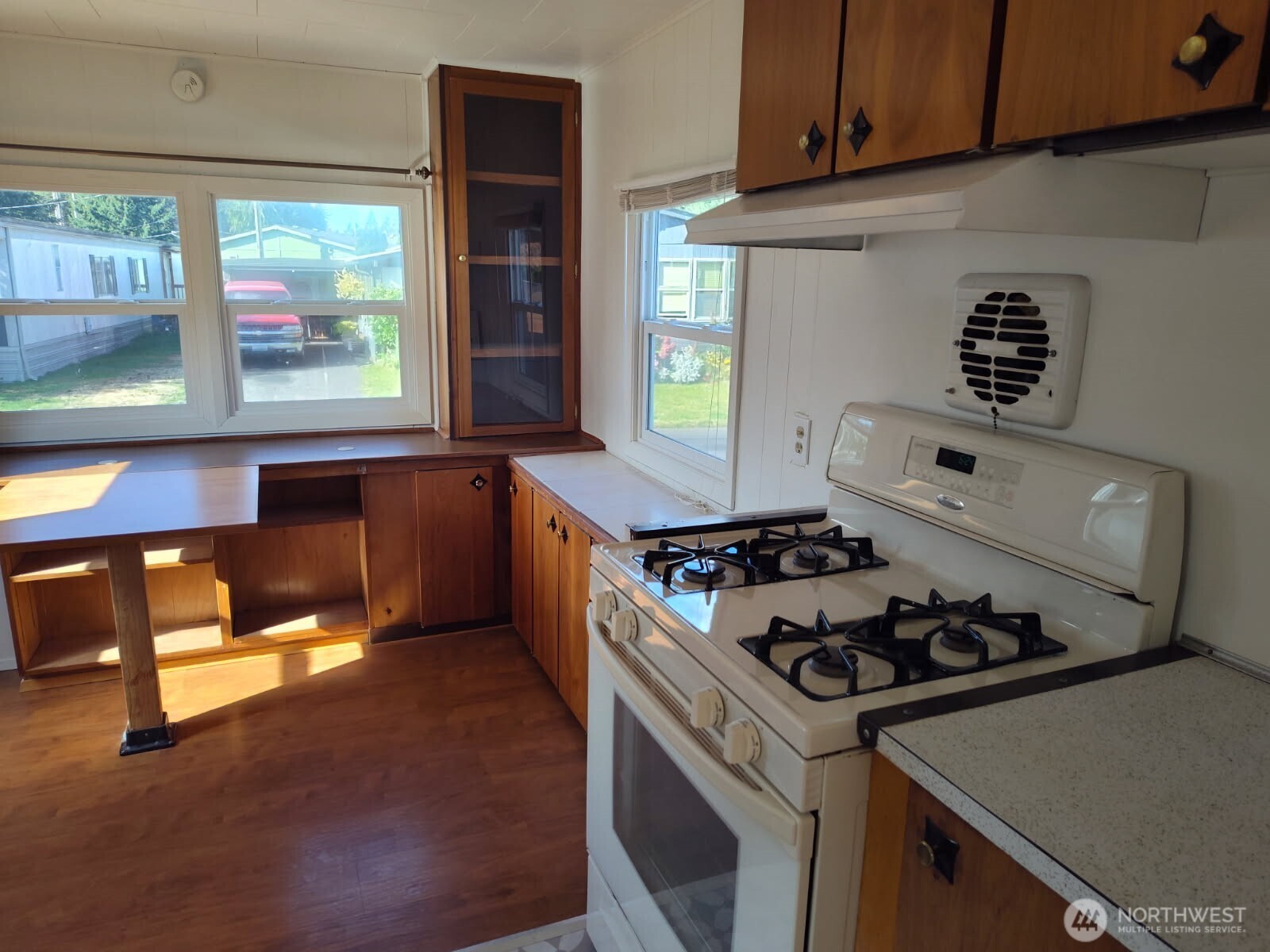 1313 Harrison Avenue 214 Property Photo 4