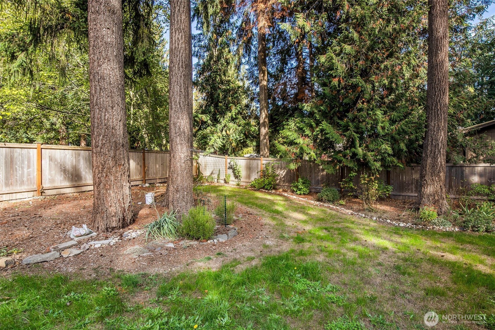 4501 W Tapps Drive Property Photo 28