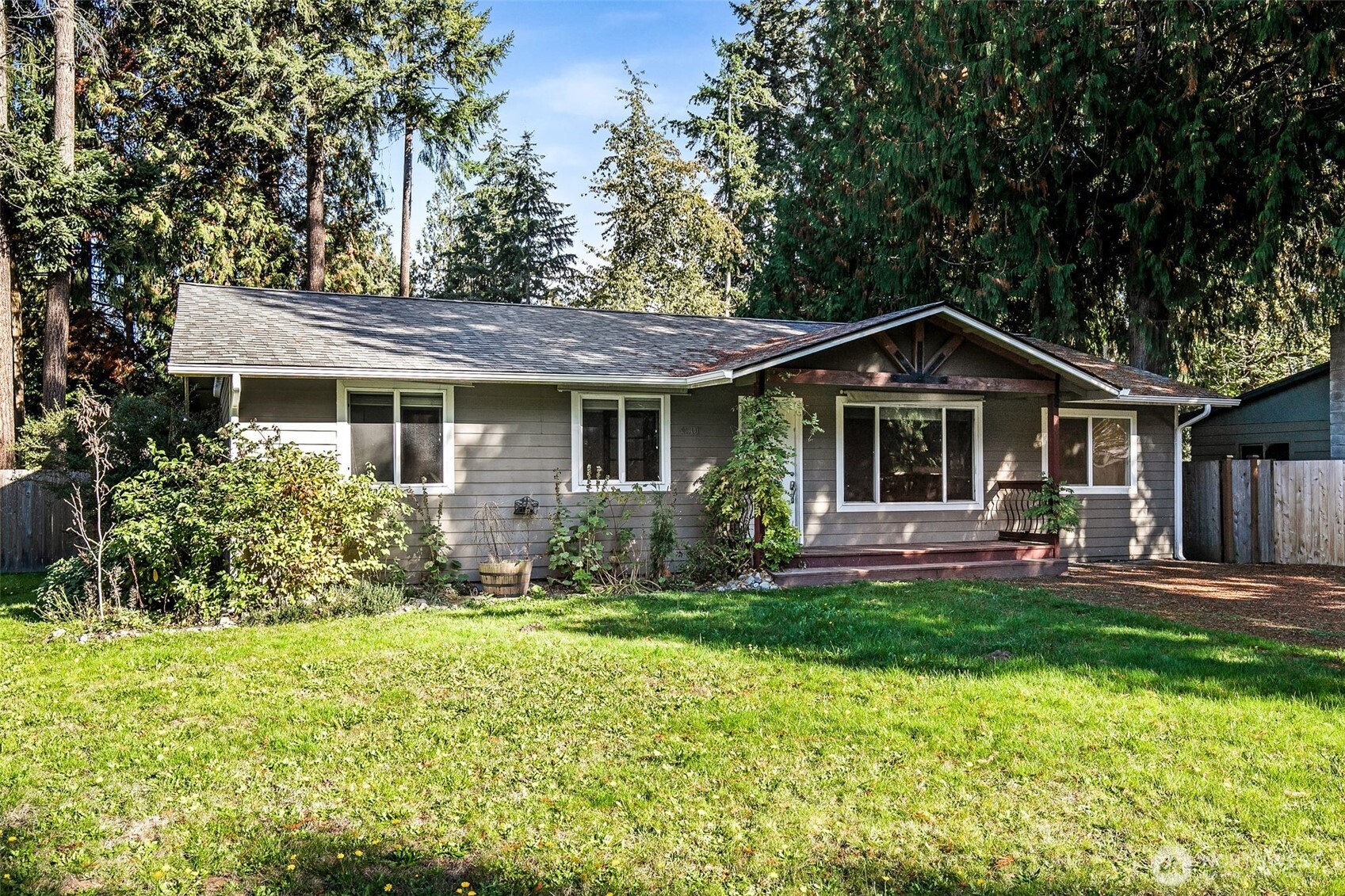 4501 W Tapps Drive Property Photo 30