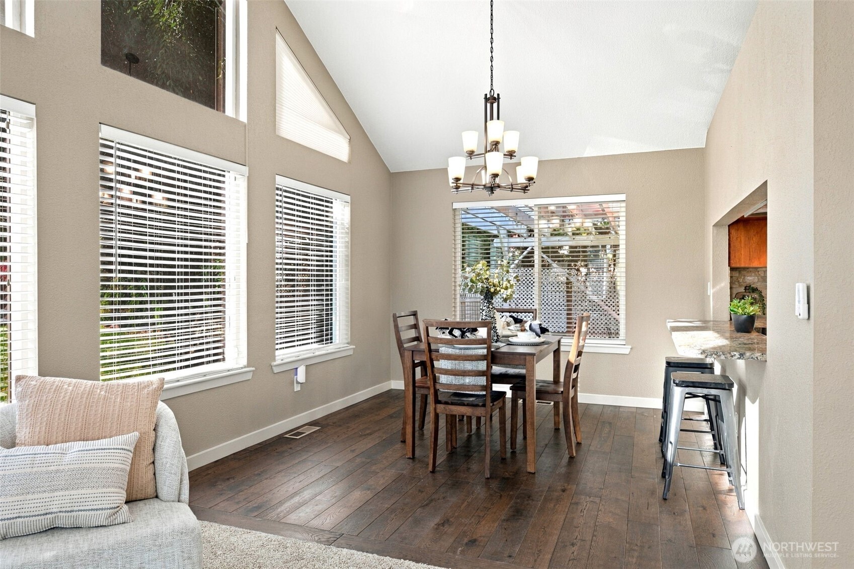 20 Amanda Lane Property Photo 6