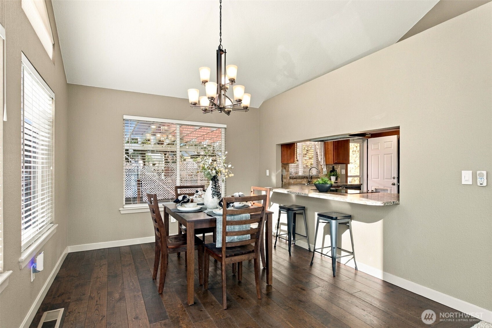 20 Amanda Lane Property Photo 7